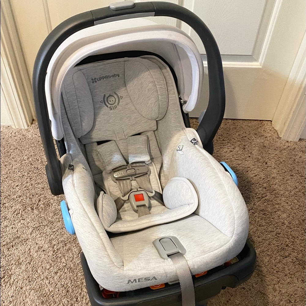 SOLD Uppababy Mesa Infant Car Seat Bryce